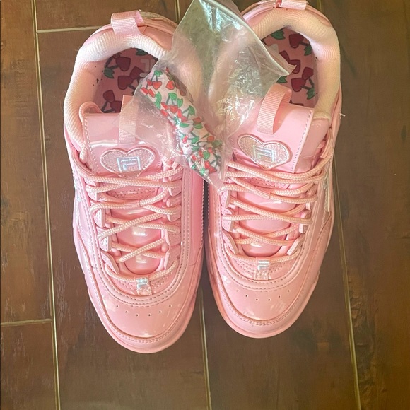 Fila sneakers - Picture 1 of 7